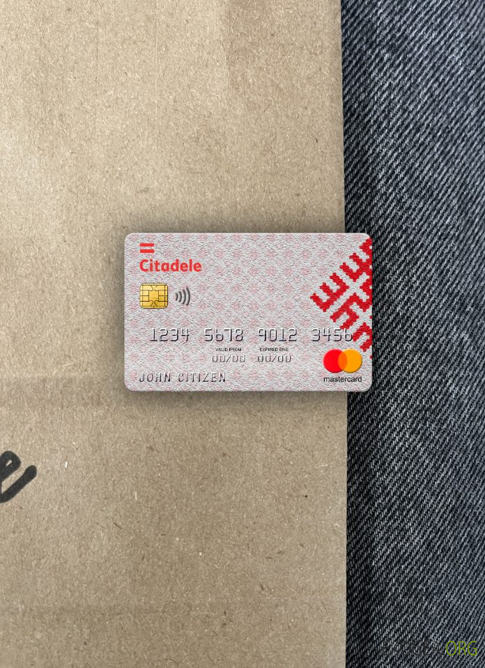 Lettonie Citadele bank mastercard photolook ,